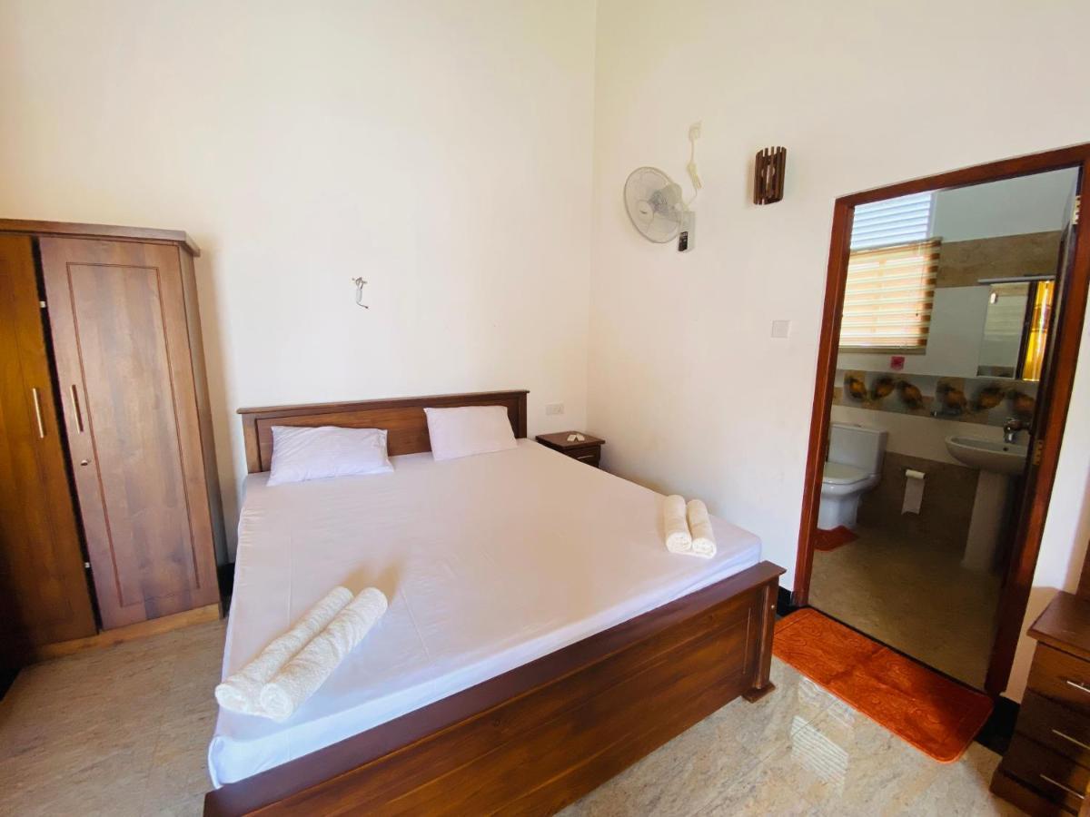 The Kingslayer Resort เนกอมโบ ภายนอก รูปภาพ